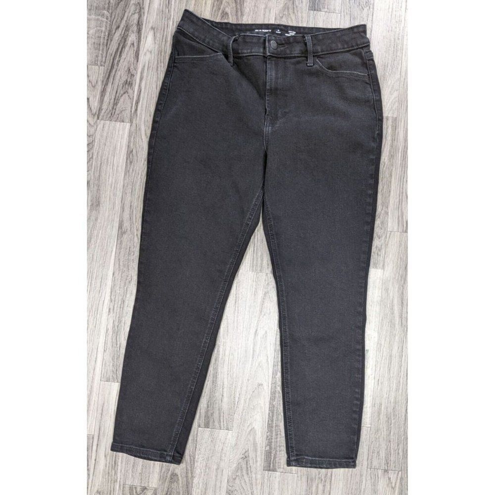 Old Navy Size 8 Short Pockets High Rise Super Skinny Black Denim Jeans‎